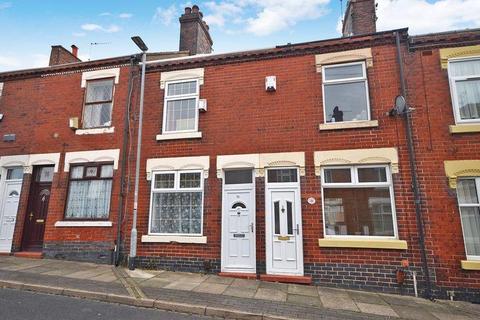 3 bedroom terraced house to rent - Derwent Street, Stoke-on-Trent ST1