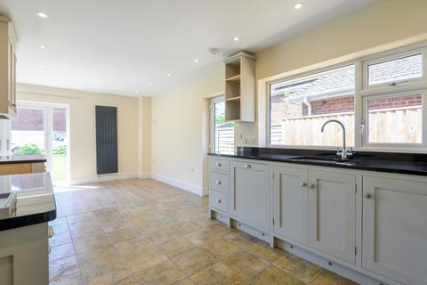20 Fernham Road, Faringdon, SN7 7JY