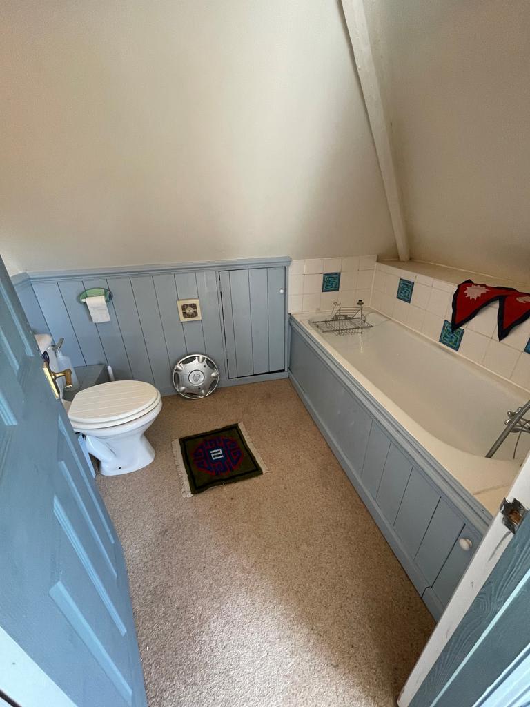 Second floor en-suite