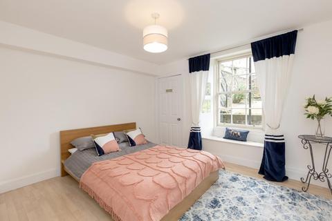 7b Leopold Place, Edinburgh, EH7 5JW