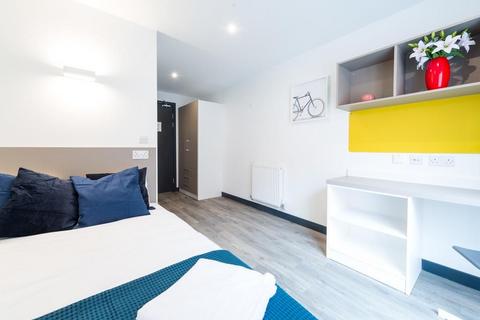 1 bedroom in a house share to rent - Standard En-suite, Opto Village, Luton, LU1