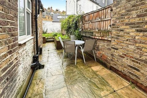 1 bedroom apartment to rent, Curwen Road, London, W12