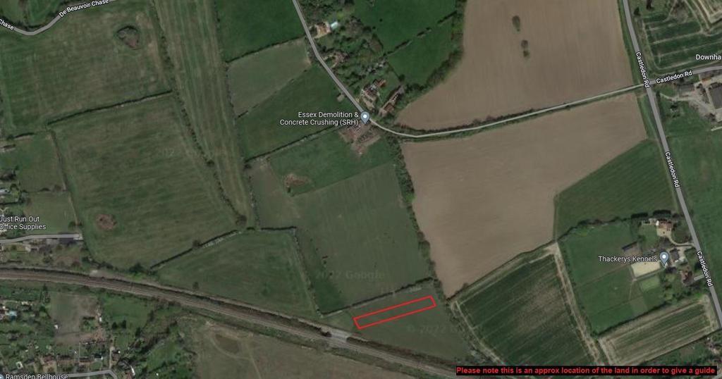 De Beauvoir Chase, Downham... Land £20,000