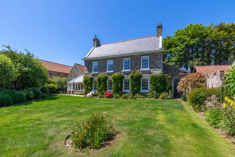 4 bedroom detached house for sale, Route Des Blicqs, St. Andrew, Guernsey