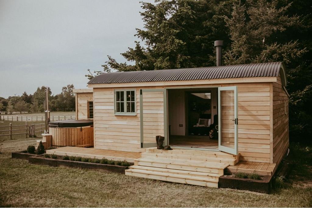 Shepherds Hut
