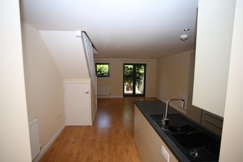 2 bedroom detached house to rent - Wellesley Road, Pittville, Cheltenham, GL50