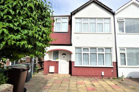 25 Riverholme Drive, Epsom, KT19 9TG