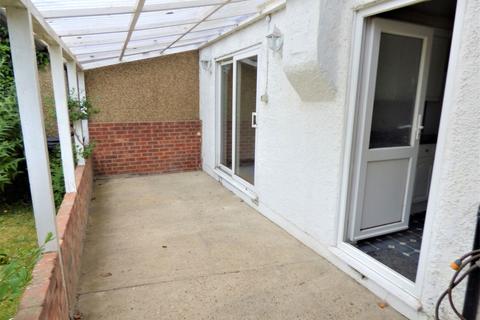 25 Riverholme Drive, Epsom, KT19 9TG