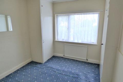 25 Riverholme Drive, Epsom, KT19 9TG