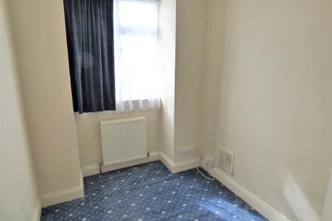 25 Riverholme Drive, Epsom, KT19 9TG