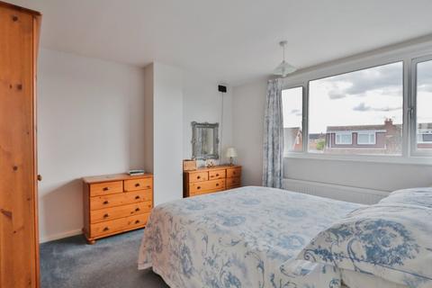 68 Plumtree Road, Thorngumbald, Hull, HU12 9QG