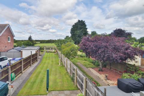 68 Plumtree Road, Thorngumbald, Hull, HU12 9QG