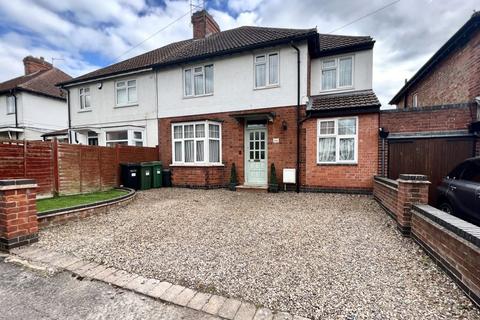 4 bedroom semi-detached house for sale - Grosvenor Crescent, Oadby, LE2