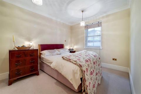 2 bedroom flat for sale - Barter Street, Holborn, London, WC1A