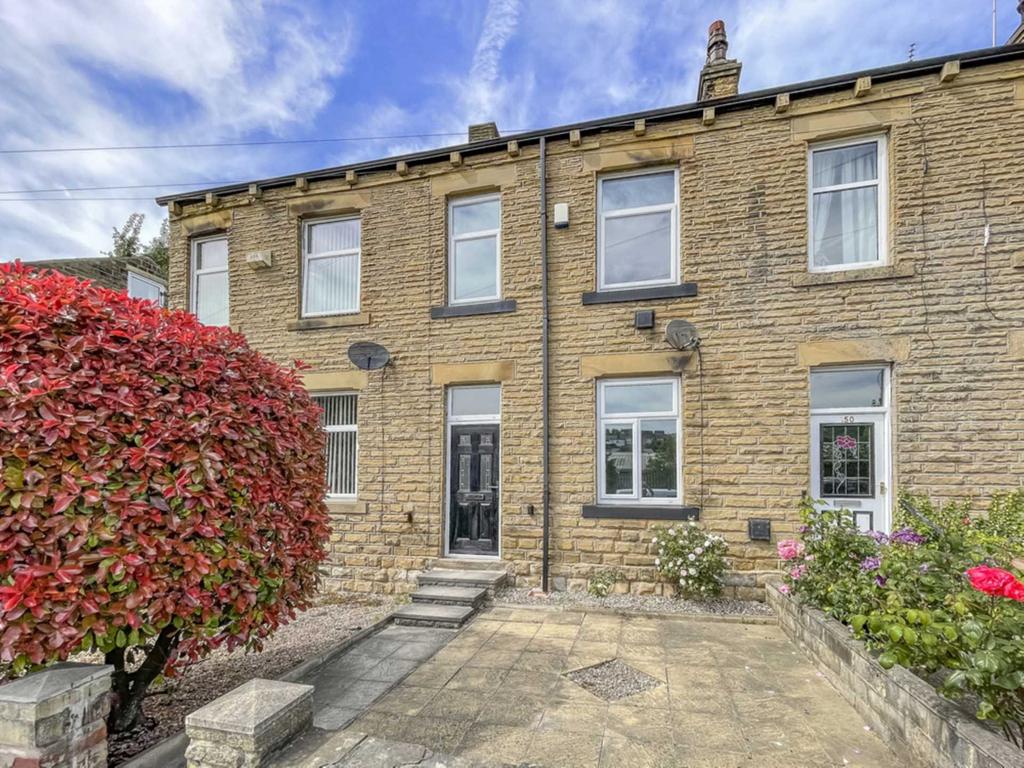 Grange Road, Batley 3 bed terraced house £129,995