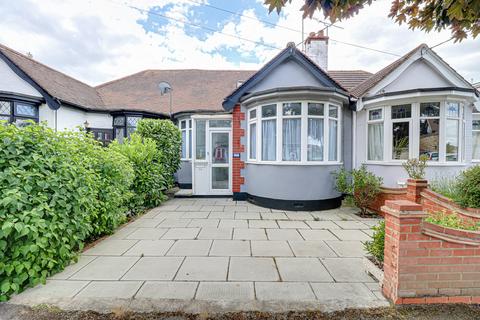 55 Beech Road, Benfleet, SS7 2AG