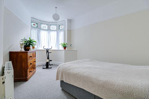 55 Beech Road, Benfleet, SS7 2AG