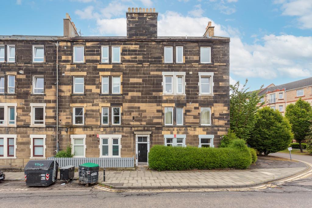 9/14 Robertson Avenue, Edinburgh... 1 bed flat £140,000