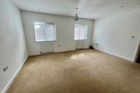 2 bedroom apartment to rent, Lawford House Leacroft, Staines-upon-Thames, Surrey, TW18