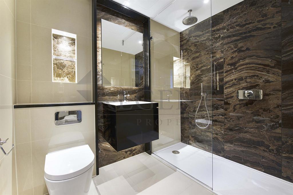 Main ensuite