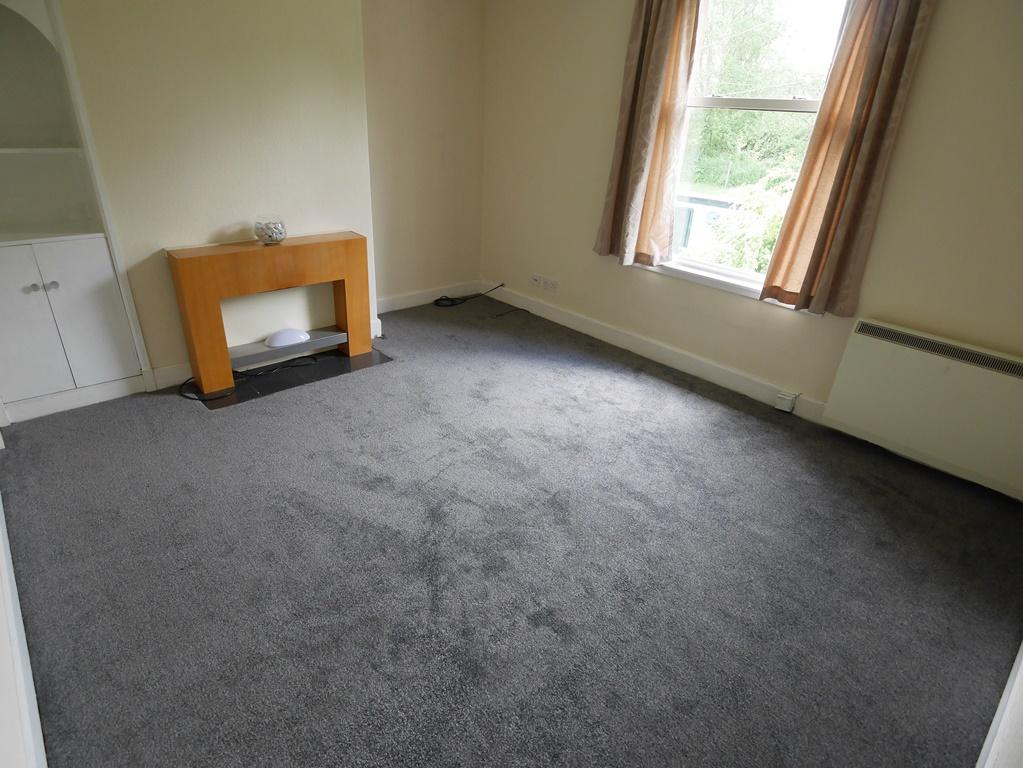 124 Millburn Avenue, Dumfries, DG1 4 BQ - Braidwood
