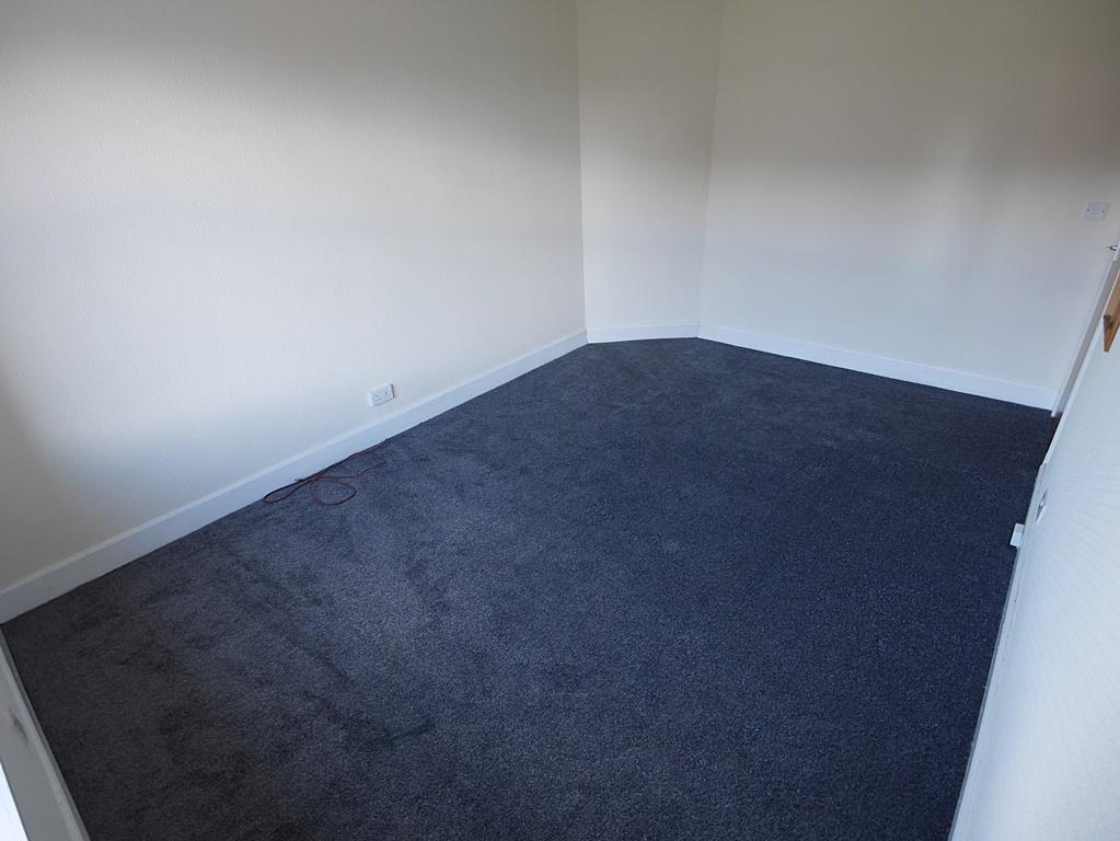 124 Millburn Avenue, Dumfries, DG1 4 BQ - Braidwood