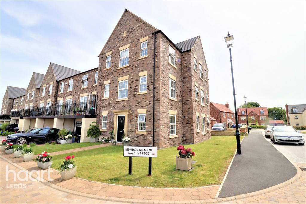 Montague Crescent, Wetherby 2 bed apartment for sale £265,000