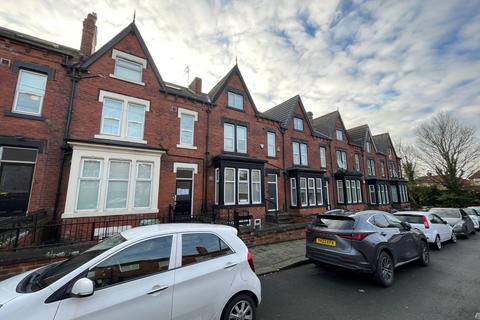 Studio to rent, Manor Terrace, Leeds, West Yorkshire, LS6