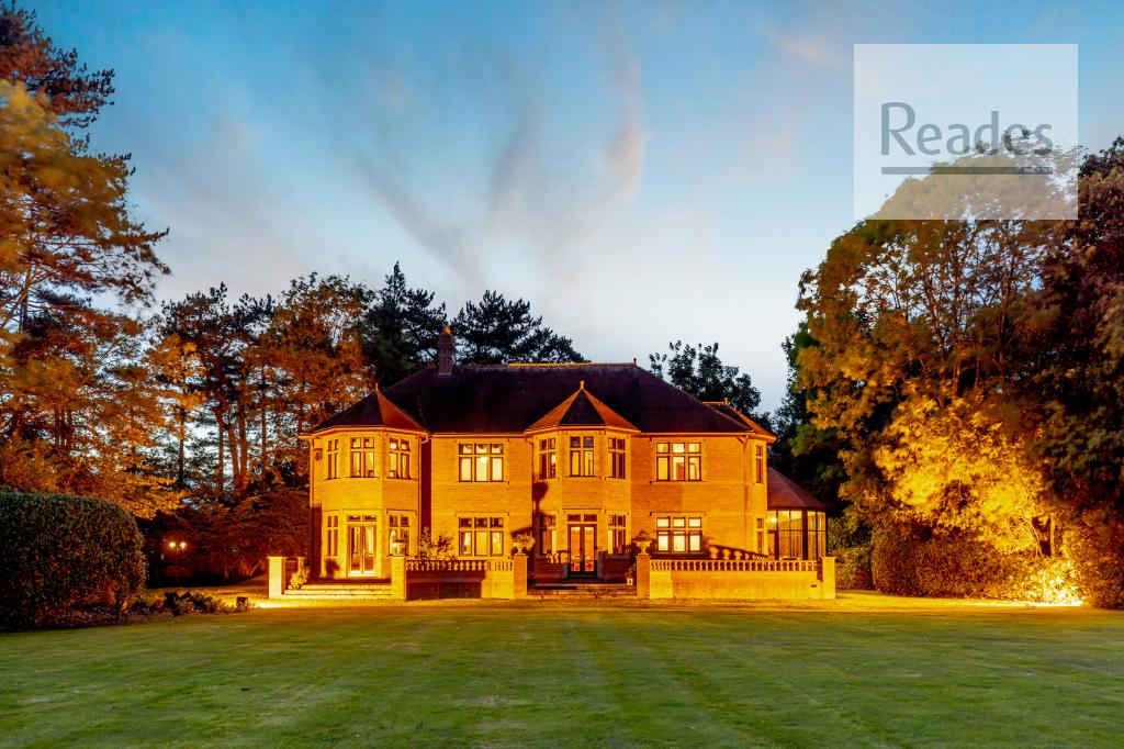 Shotwick Park, Saughall CH1 6 6 bed detached house for sale £1,300,000