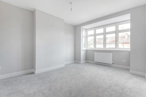 102 Streatham Road, Mitcham, CR4 2AE