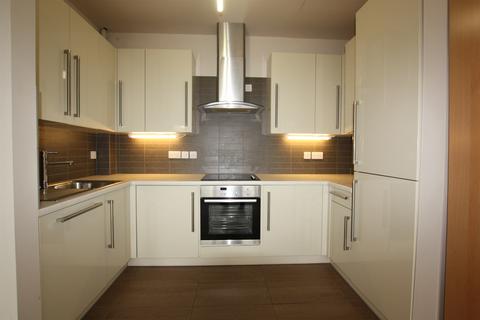 2 bedroom flat to rent, Brent Street, Hendon NW4