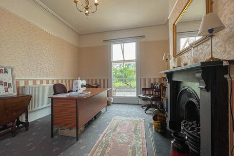 Whitecross Lodge, 251 Whitecross Road, Hereford, HR4 0LT