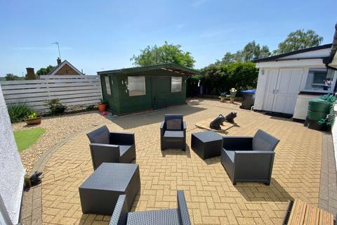 10 Williton Close, Northampton, NN3 3BG