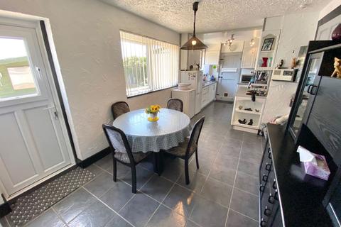 10 Williton Close, Northampton, NN3 3BG