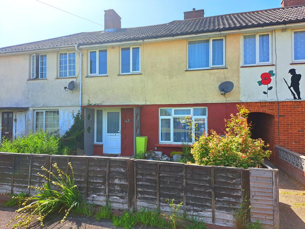 Pettycot Crescent, Gosport PO13 3 bed terraced house £240,000