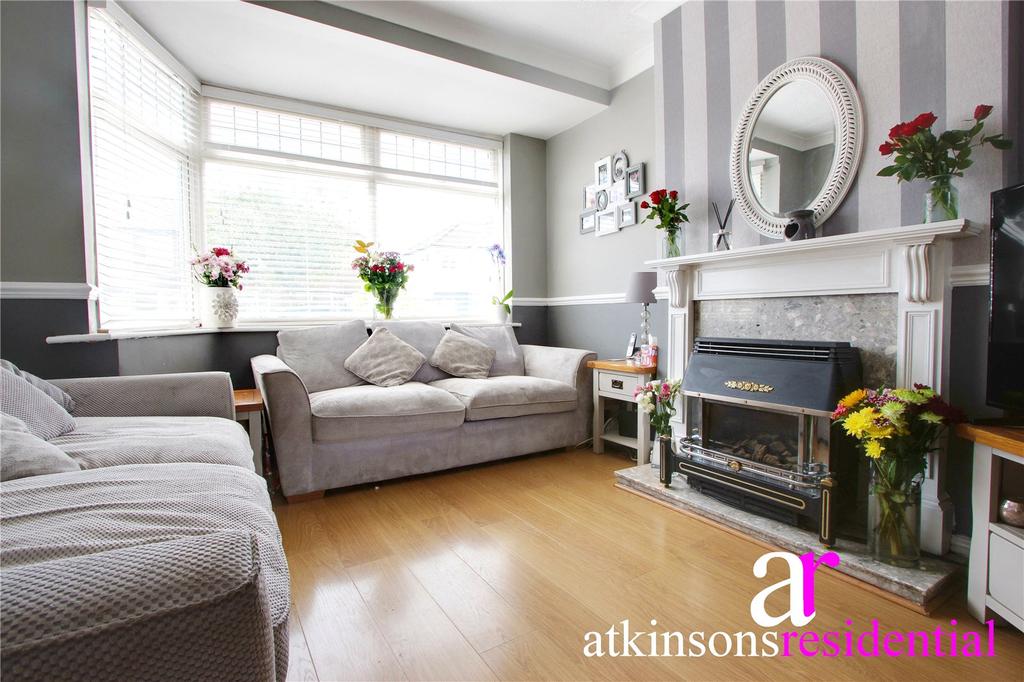 Chailey Avenue, Enfield, Middlesex, EN1 3 bed terraced house £540,000