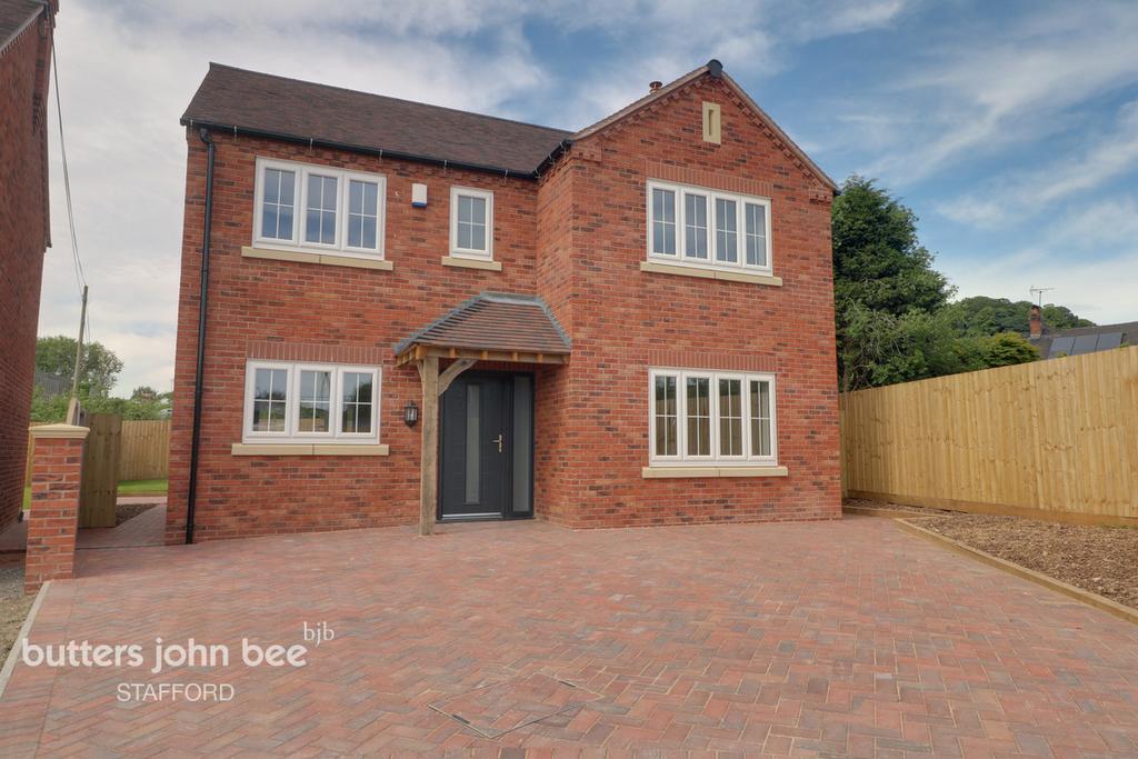 The Green, Cheadle 4 bed detached house £375,000