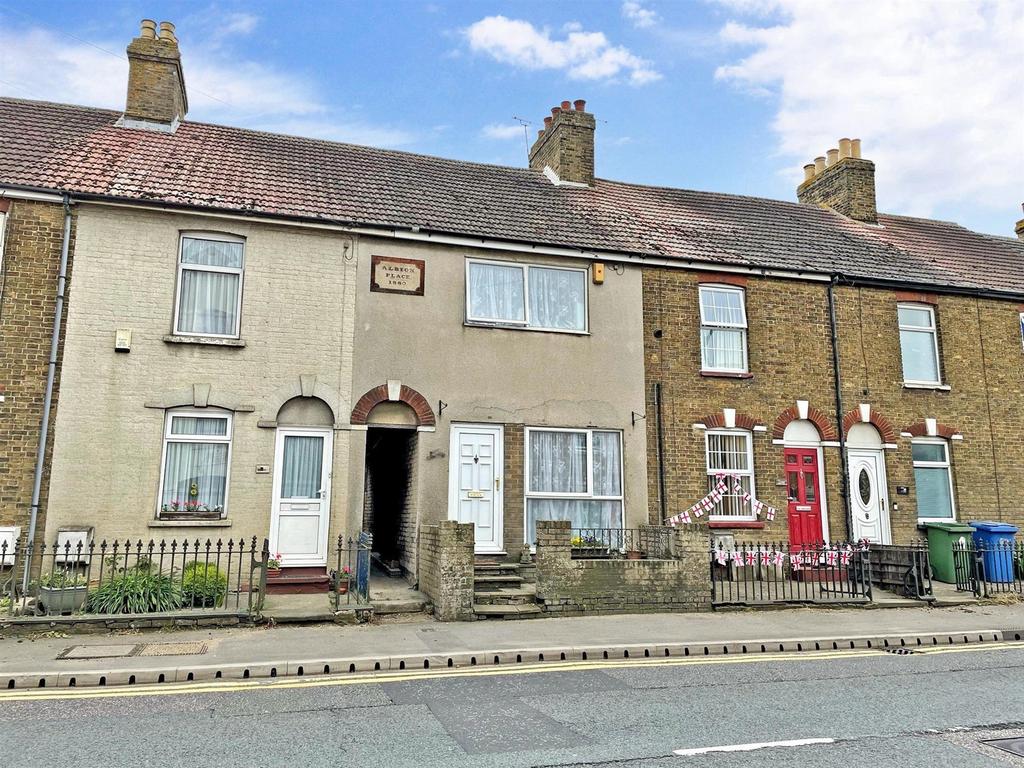 London Road, Teynham, Nr... 4 bed terraced house for sale £230,000