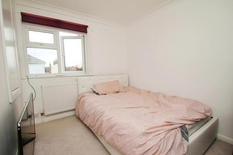 2 bedroom end of terrace house to rent, Dyers Road, Maldon
