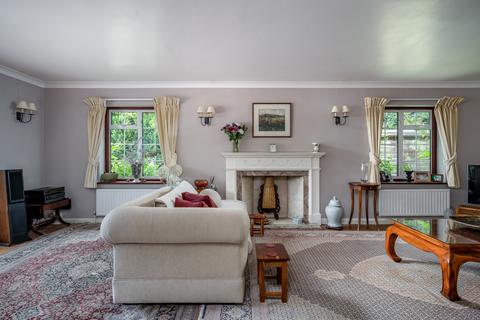 Little Arches Guildford Road, Fetcham, Leatherhead, KT22 9DP