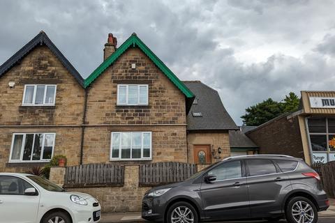 3 bedroom semi-detached house to rent, High Street, Wath Upon Dearne