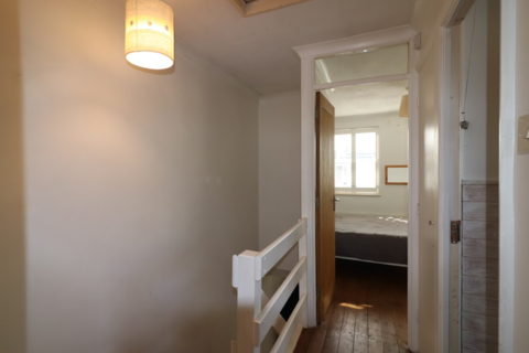 2 bedroom terraced house to rent - St. Lukes Close, London, SE25
