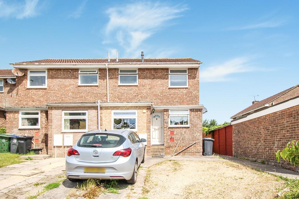 Clay Close, Dilton Marsh 2 bed semidetached house £230,000
