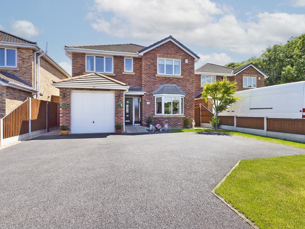 Broughton Hall Road, Broughton 4 bed detached house for sale £350,000