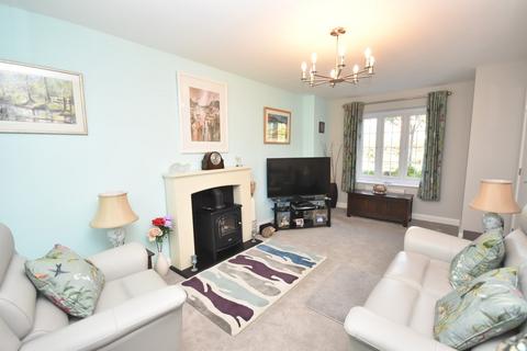 4 bedroom detached house for sale, Orchard Avenue, Whitchurch