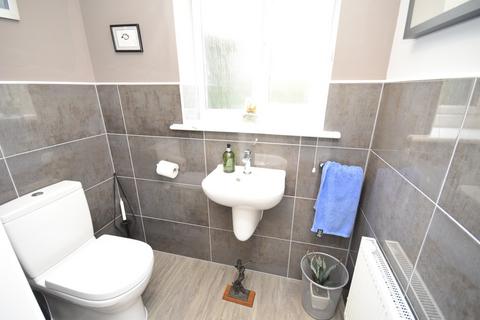 4 bedroom detached house for sale, Orchard Avenue, Whitchurch