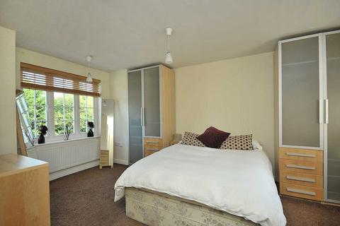 2 bedroom apartment to rent, The Shambles, Thorneyholme Drive
