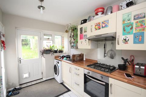 2 bedroom semi-detached house for sale - Norwich Drive, Brighton, BN2 4LB