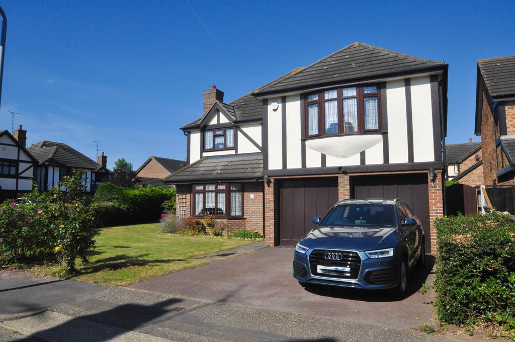 Buckland, Shoeburyness 5 bed detached house £800,000