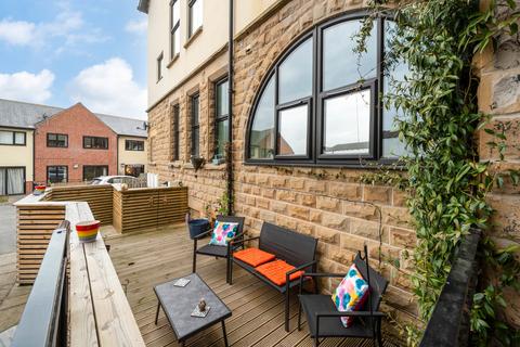 undefined, Kirkgate, Birstall